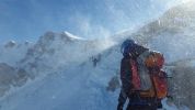 Messner «apre» una via Bonatti al Parco Lambro