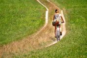 Pedalare alla scoperta della natura Tornano gli itinerari del Fuori Oasi